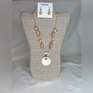 Wood and Shell Disc Necklace & Earring Set